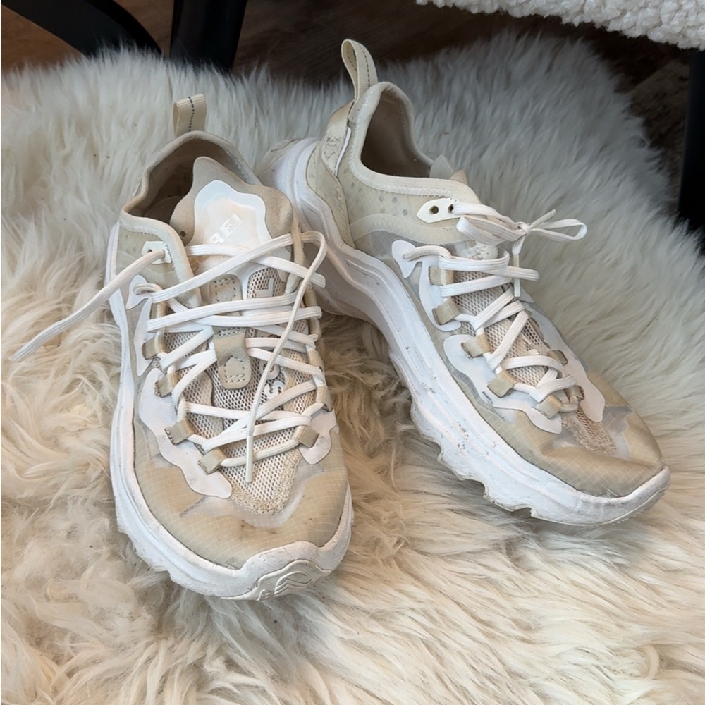 Sorel Women's White and Cream Sneakers
